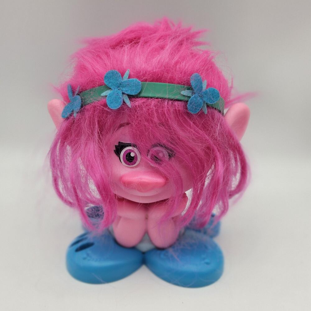 DreamWorks Trolls Poppy Doll Figure Pink Hair Flowers Headband Blue Shoes Toy 9"